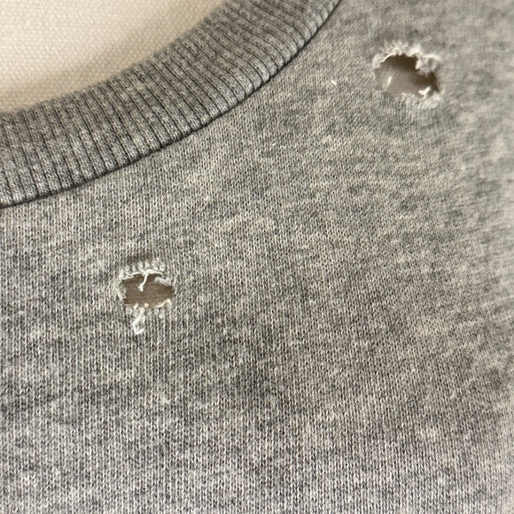 Honey Punch Gray Distressed Sweatshirt Size L - Picture 5 of 17
